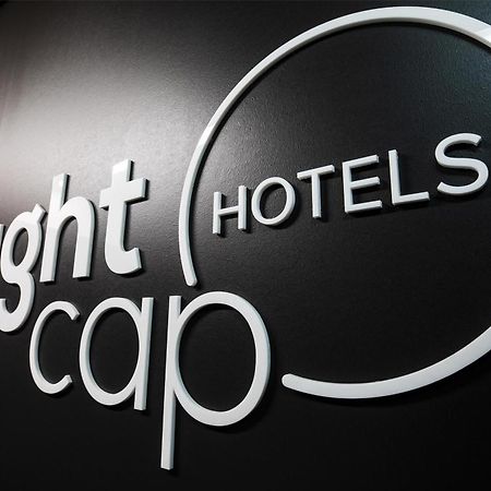 Nightcap At Fairfield Hotel Ngoại thất bức ảnh